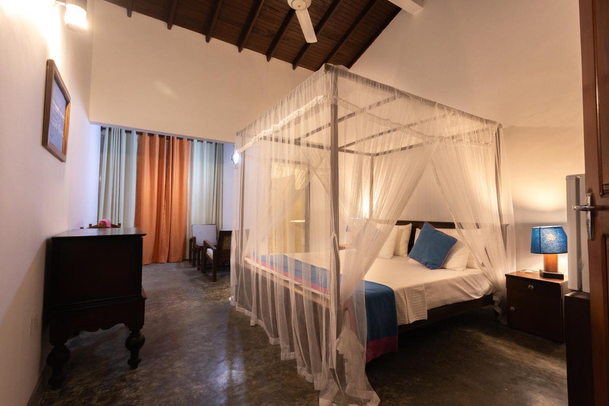 Hotel Zeilan Sunset Point Unawatuna Ngoại thất bức ảnh