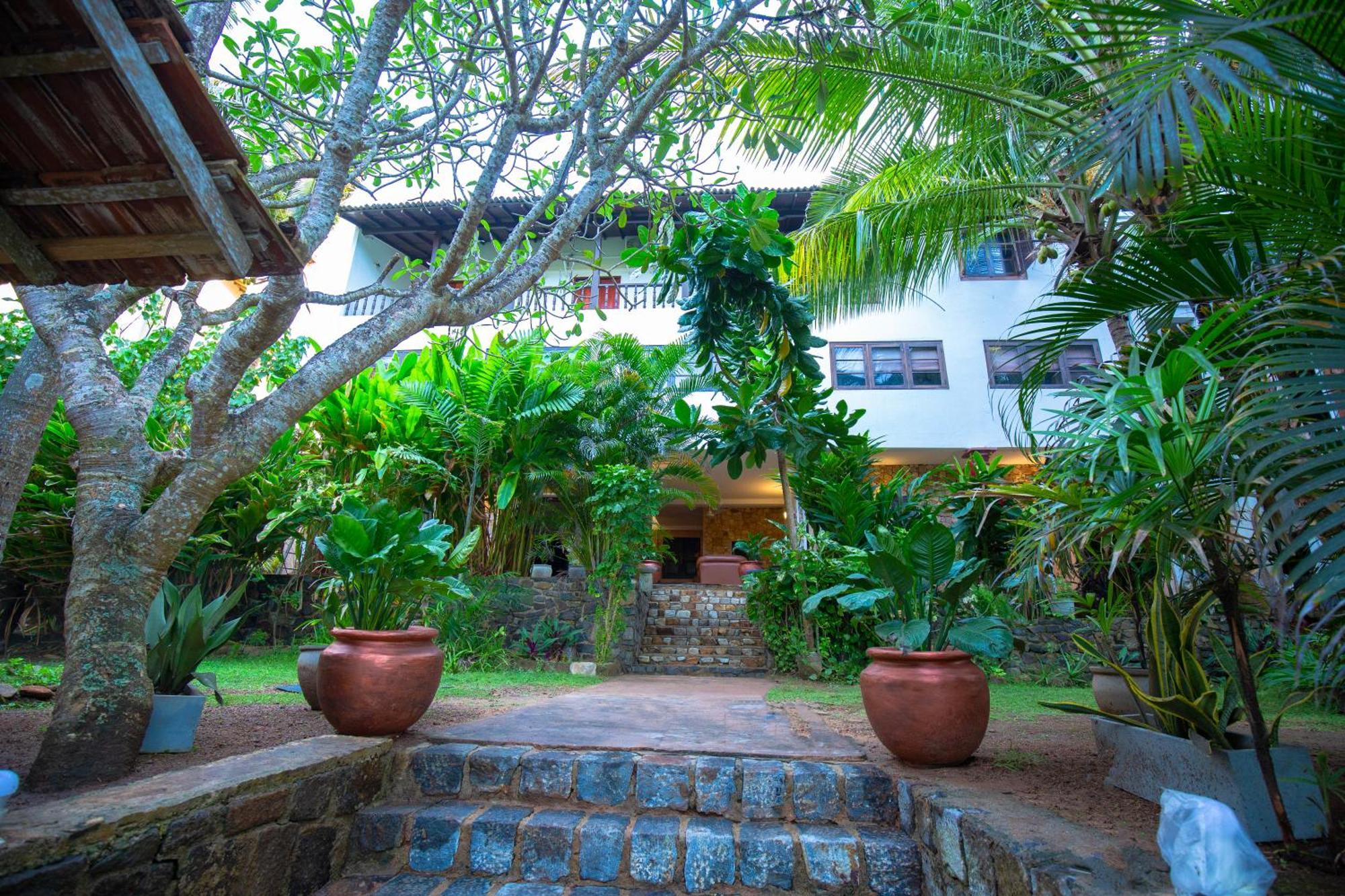 Hotel Zeilan Sunset Point Unawatuna Ngoại thất bức ảnh